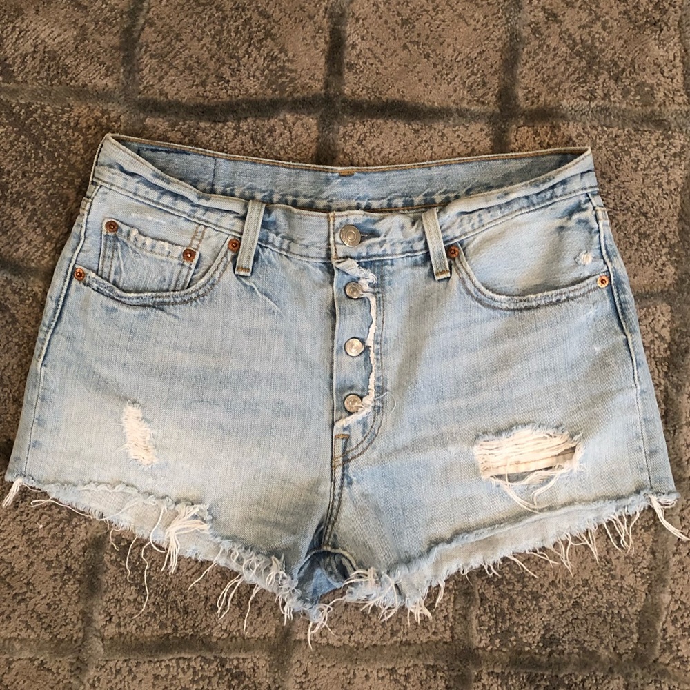 501 Levi Shorts